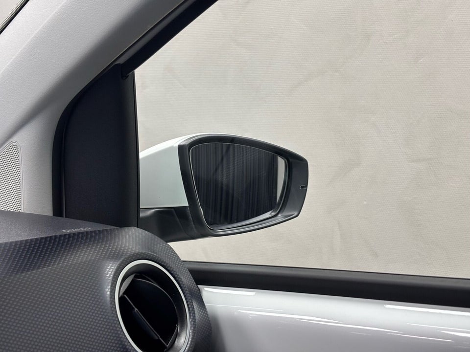 VW e-Up! United 5d