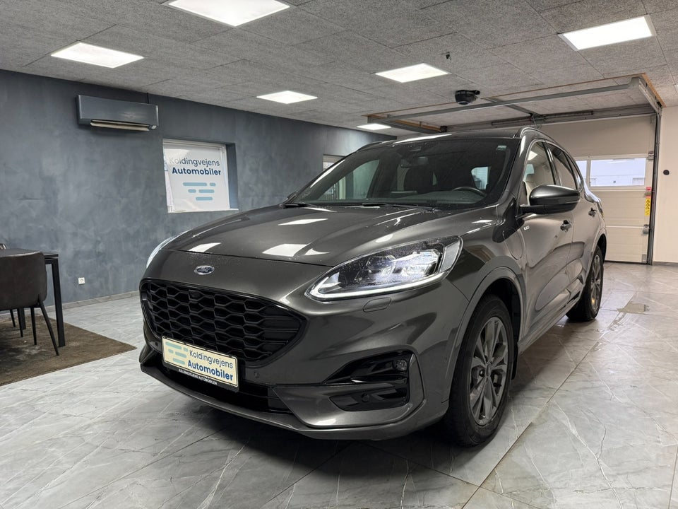 Ford Kuga 2,5 PHEV ST-Line X CVT 5d