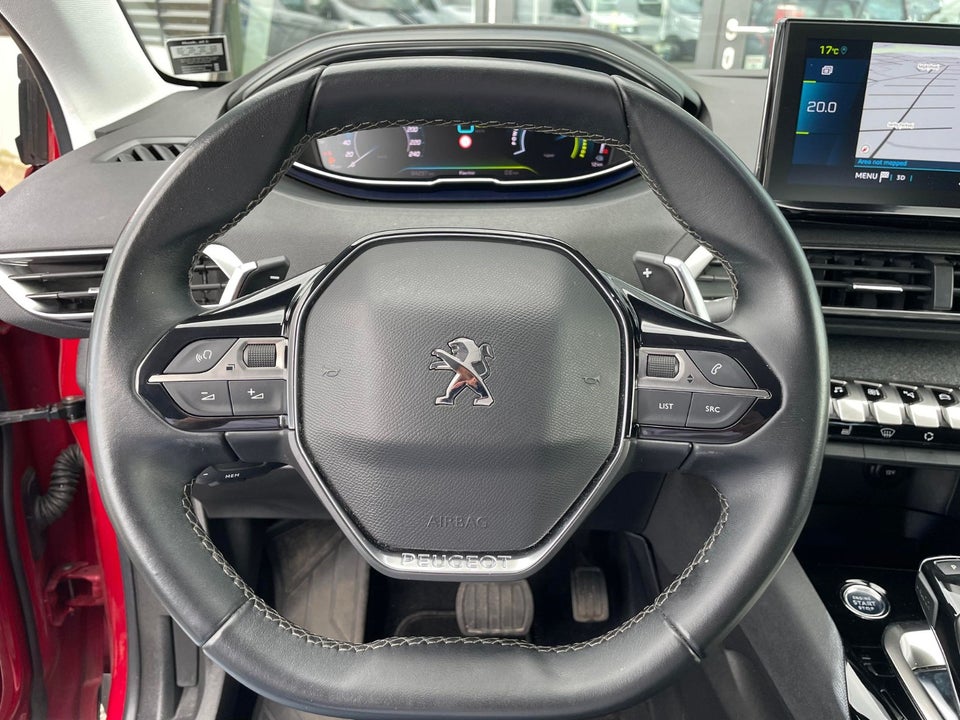 Peugeot 3008 1,6 Hybrid First Selection EAT8 5d