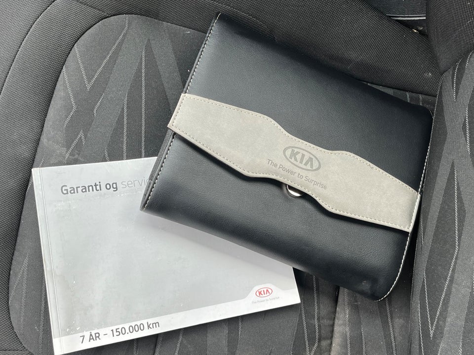 Kia Ceed 1,0 T-GDi Attraction 5d