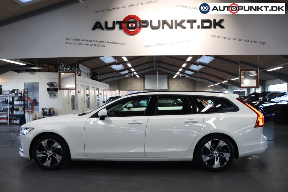 Volvo V90 2,0 D3 150 Momentum aut. 5d