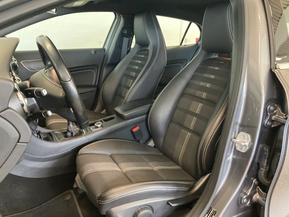 Mercedes GLA200 1,6  5d