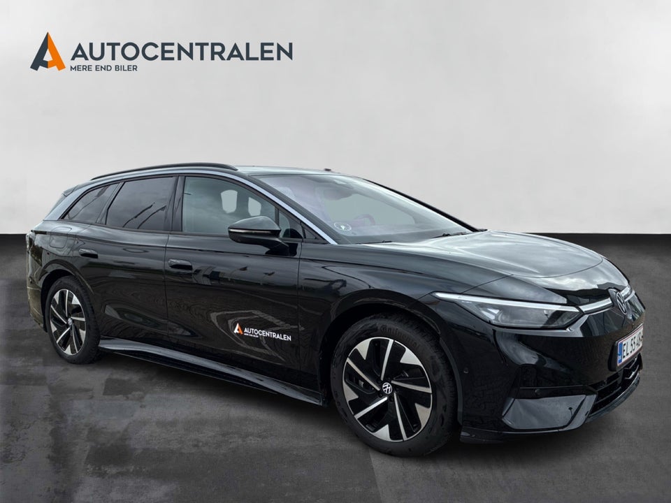 VW ID.7 77 Style+ Tourer 5d