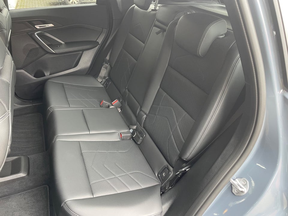 BMW iX1 xDrive30 Fully Charged M-Sport 5d