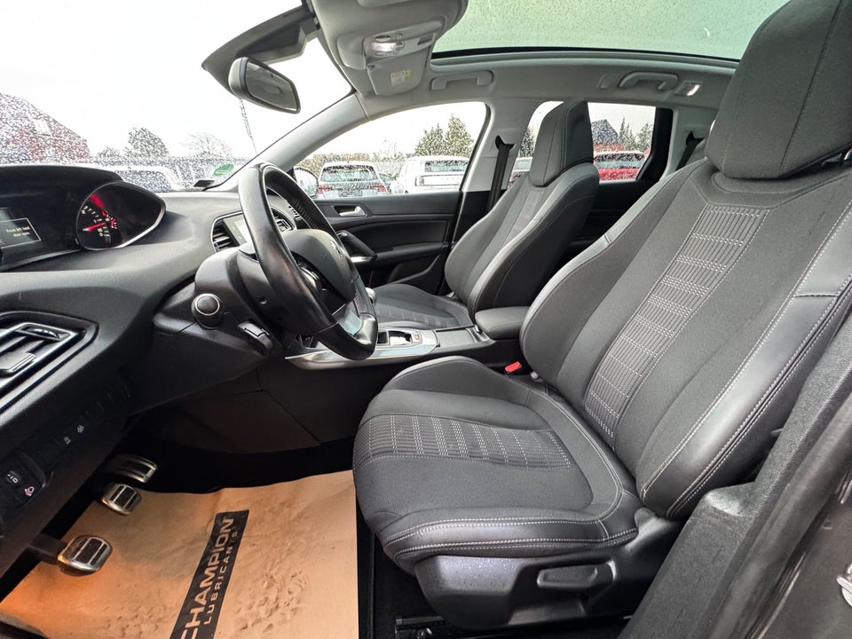 Peugeot 308 1,6 BlueHDi 120 Allure Sky SW 5d