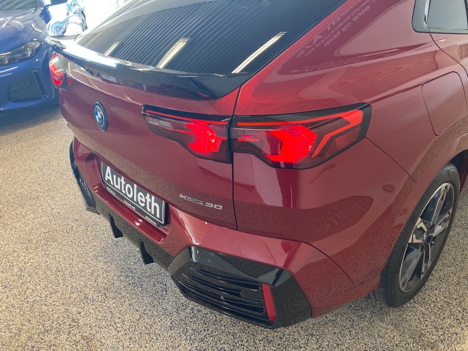 BMW iX2 xDrive30 M-Sport 5d
