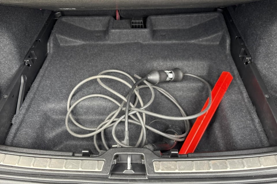 Volvo C40 P6 ReCharge Core 5d