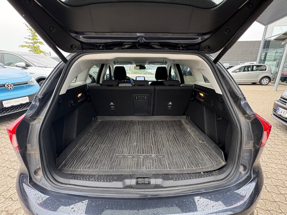 Ford Focus 1,0 EcoBoost mHEV Titanium X stc. 5d