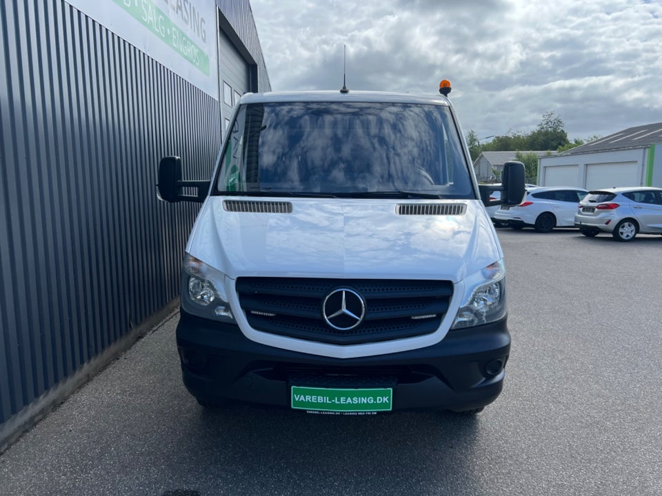 Mercedes Sprinter 516 2,2 CDi A2 Mandskabsvogn m/lad RWD 4d