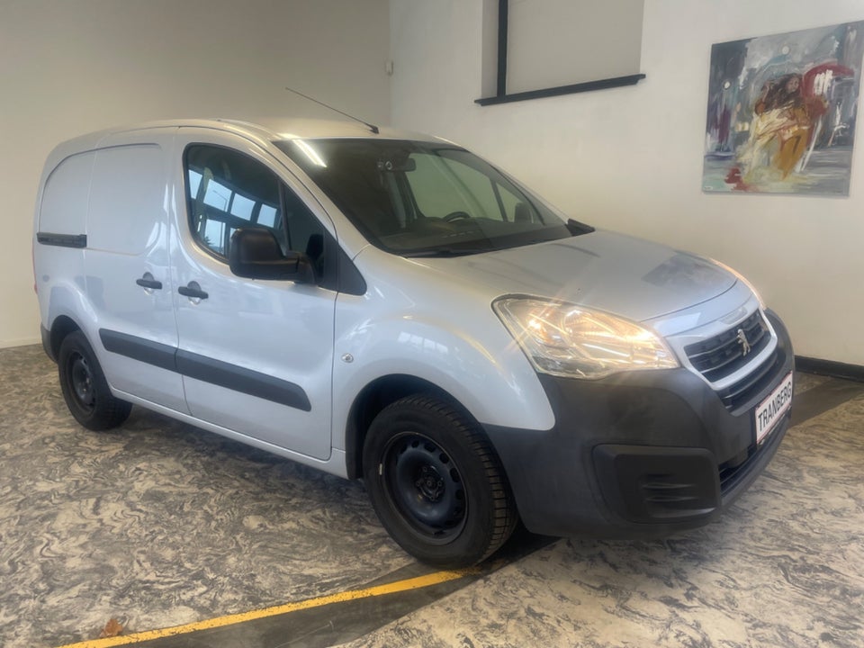 Peugeot Partner 1,6 BlueHDi 100 L1 Premium Van 5d