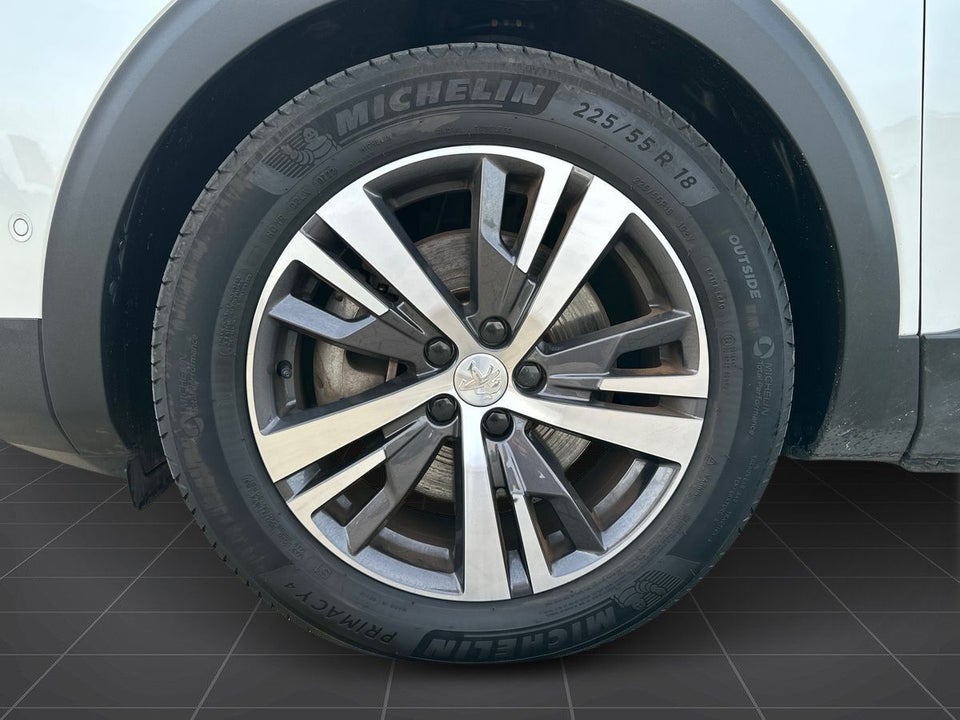 Peugeot 3008 1,6 Hybrid Selection Sport EAT8 5d