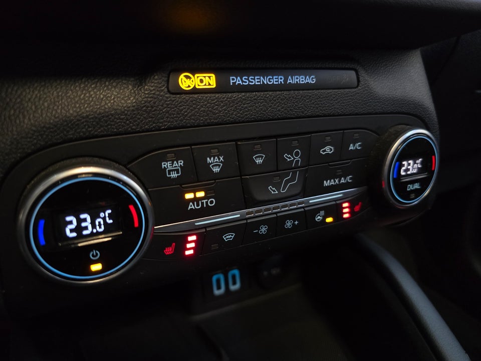 Ford Kuga 2,5 HEV Vignale CVT 5d