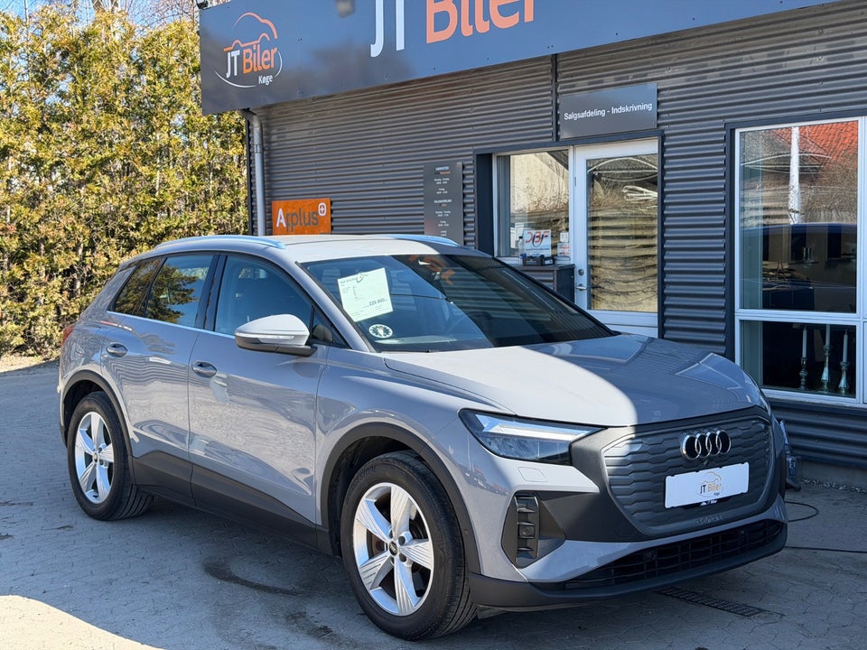 Audi Q4 e-tron 40  5d