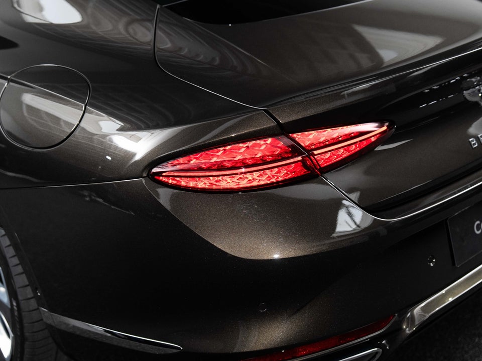 Bentley Continental GT 4,0 V8 Hybrid Mulliner aut. 2d