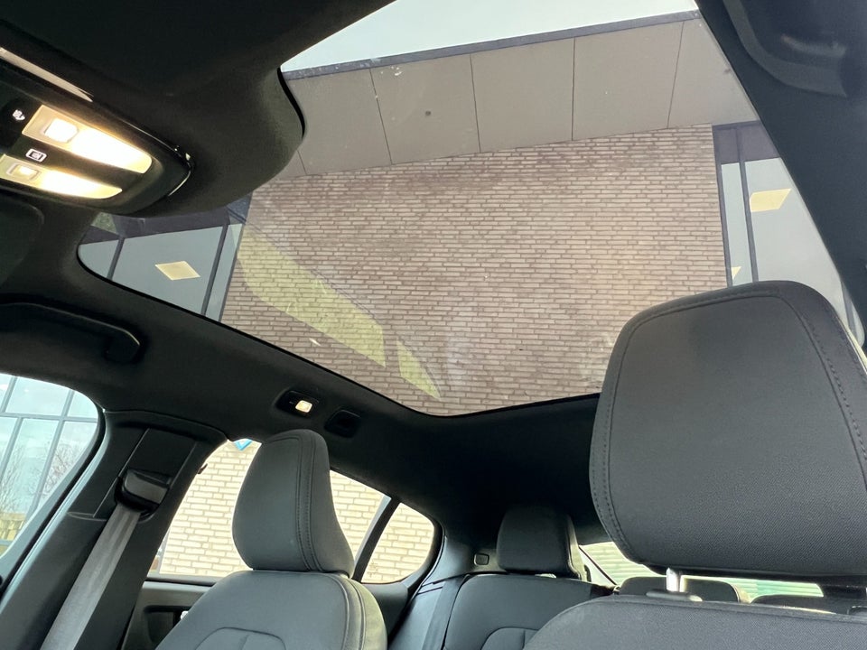 Volvo EC40 Extended Range Black Edition Ultra 5d