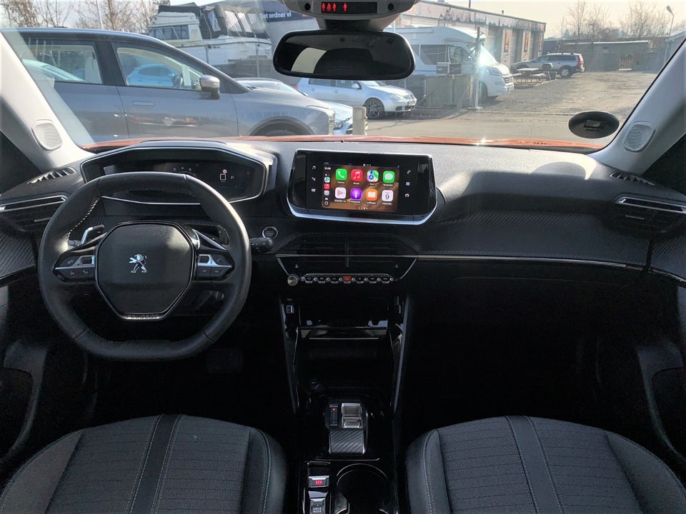 Peugeot 2008 1,2 PureTech 130 Selection Sport EAT8 5d