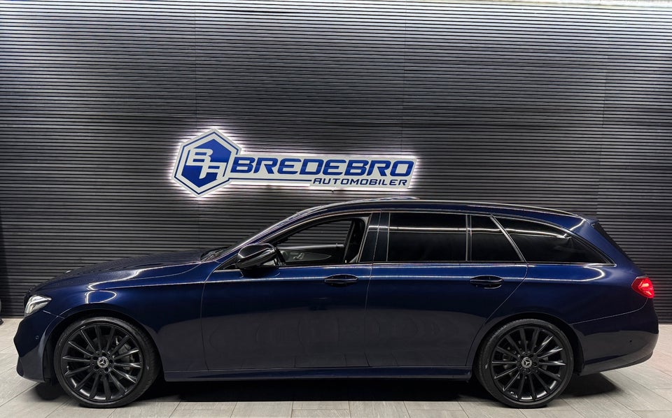 Mercedes E220 d 2,0 AMG Line stc. aut. 4Matic 5d