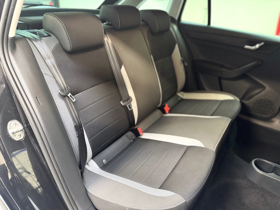 Skoda Rapid 1,2 TSi 90 Ambition Spaceback DSG 5d