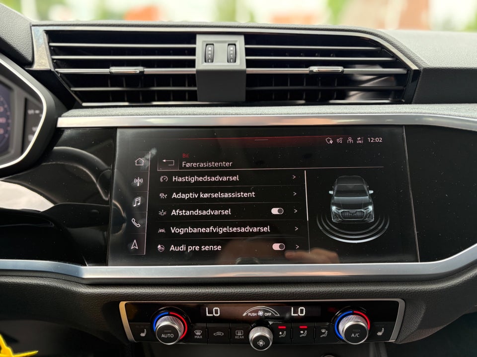 Audi Q3 45 TFSi e Attitude plus Sportback S-tr. 5d