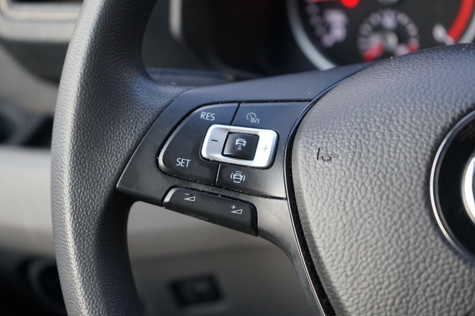 VW Crafter 35 2,0 TDi 140 Kassevogn L3H1