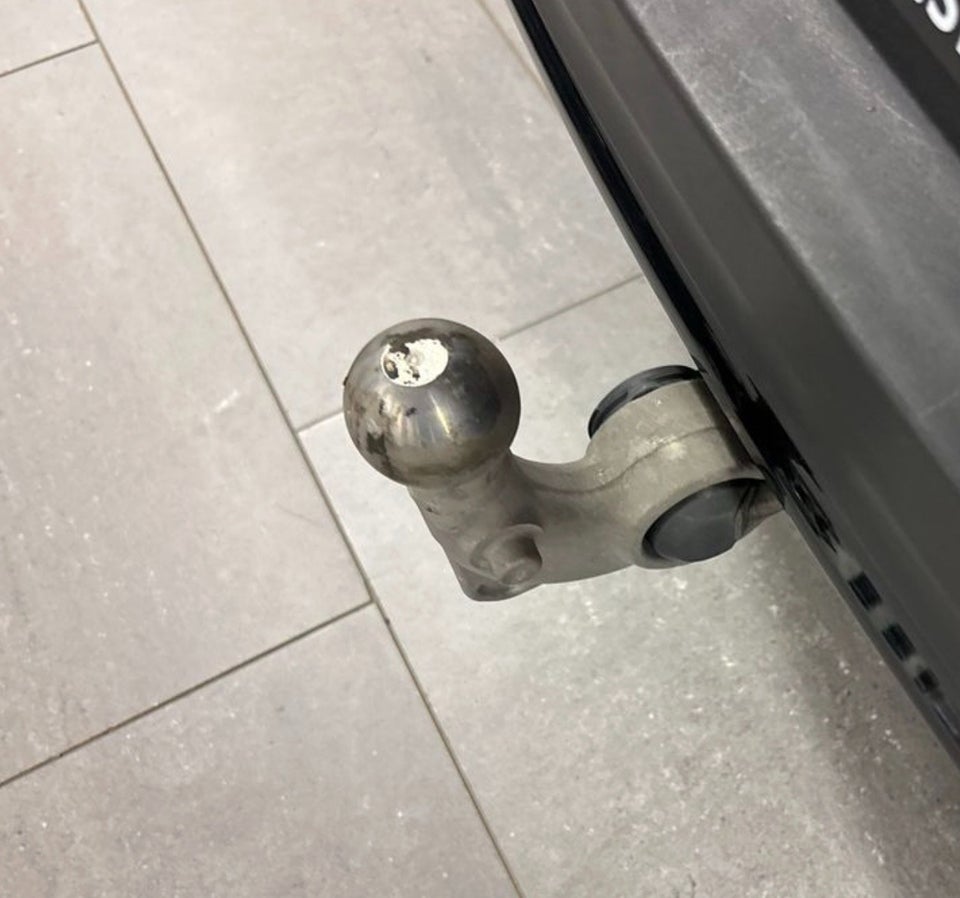 Volvo XC40 ReCharge Extended Range Core 5d