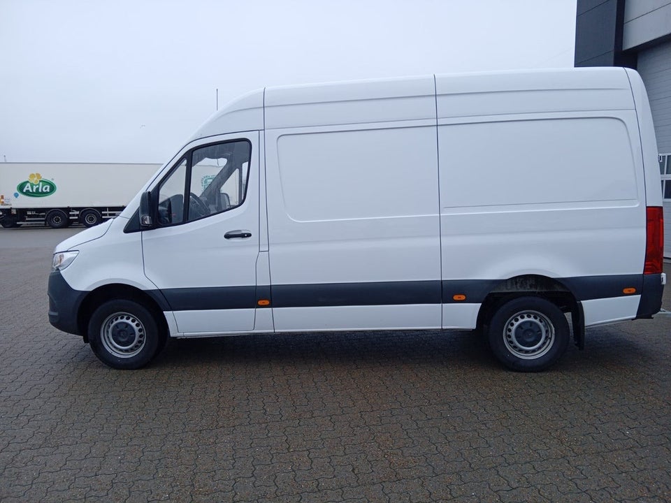 Mercedes Sprinter 317 2,0 CDi A2 Kassevogn PRO RWD