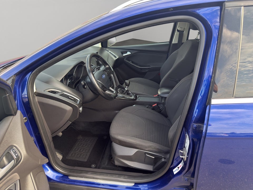 Ford Focus 1,0 SCTi 125 Titanium stc. 5d