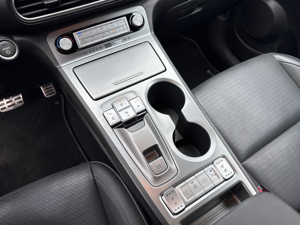 Hyundai Kona 64 EV Premium 5d