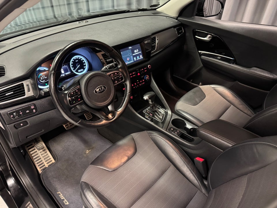 Kia Niro 1,6 HEV Advance DCT 5d