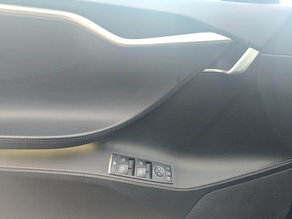 Tesla Model S 75D 5d
