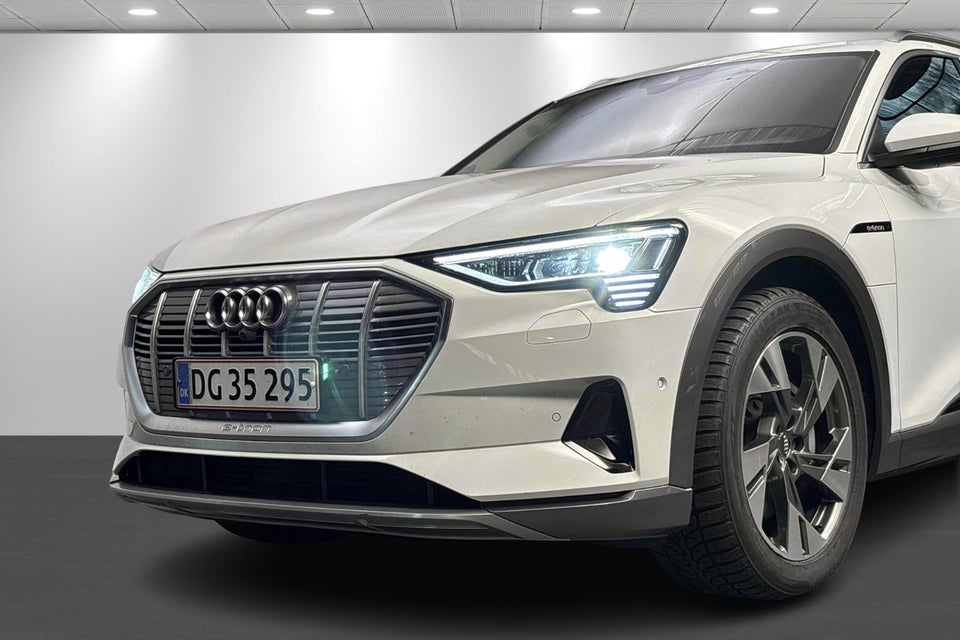 Audi e-tron 55 Prestige quattro 5d