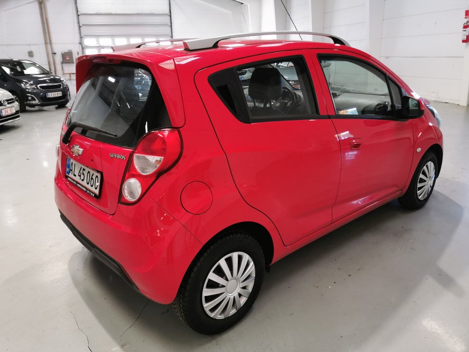 Chevrolet Spark 1,0 LS 5d