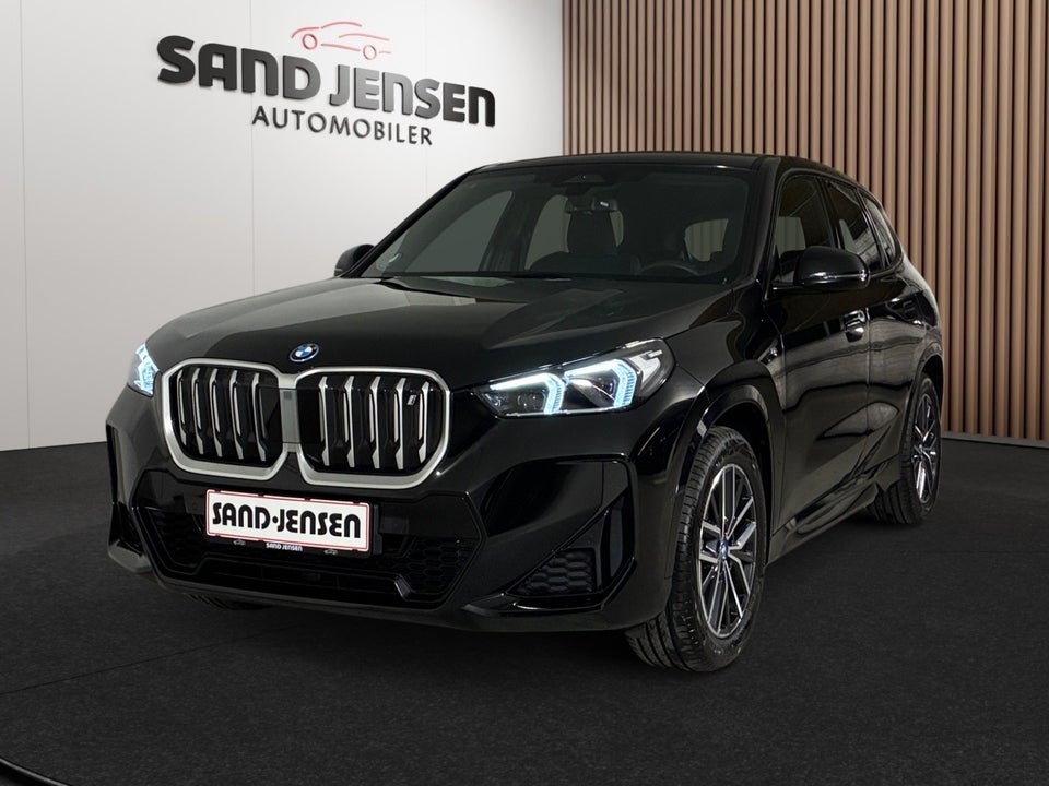 BMW iX1 xDrive30 M-Sport Premium 5d