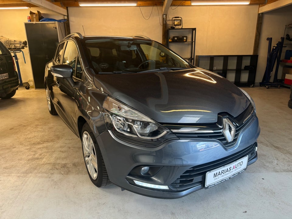 Renault Clio IV 0,9 TCe 90 Expression Sport Tourer 5d