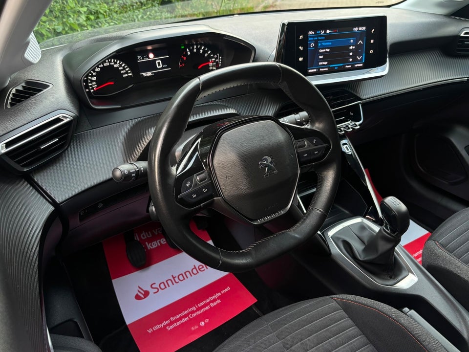 Peugeot 208 1,2 PureTech 75 Supreme 5d