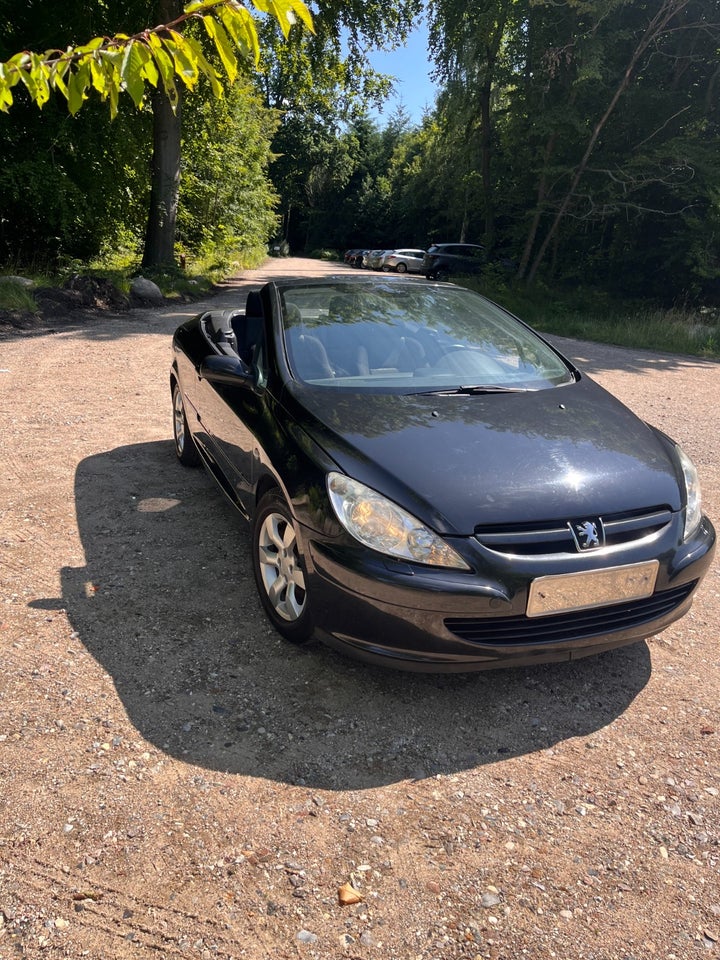 Peugeot 307 2,0 16V CC 2d
