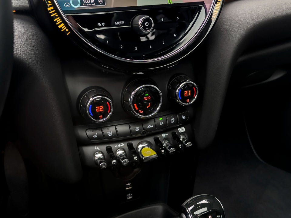 MINI Cooper SE Younique Trim 3d