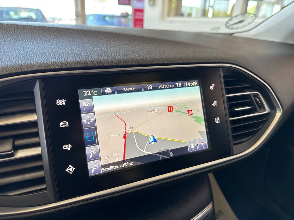 Peugeot 308 1,6 BlueHDi 120 Allure SW Van 5d