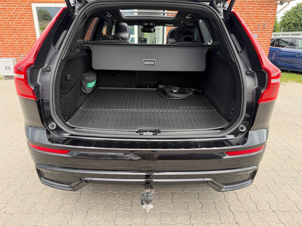 Volvo XC60 2,0 T8 ReCharge Ultimate Dark aut. AWD 5d