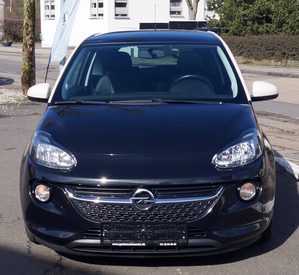 Opel Adam 1,0 T 90 Glam 3d
