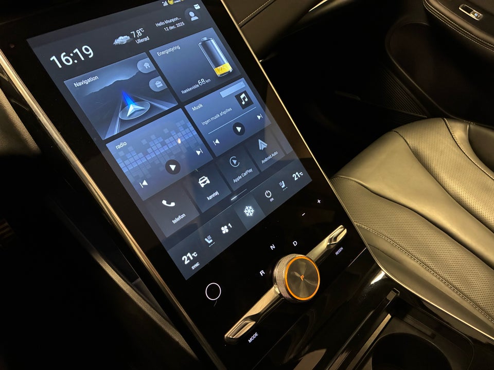 MG Marvel R Luxury 5d