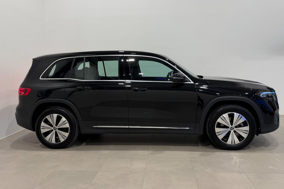 Mercedes EQB250+ Progressive 5d