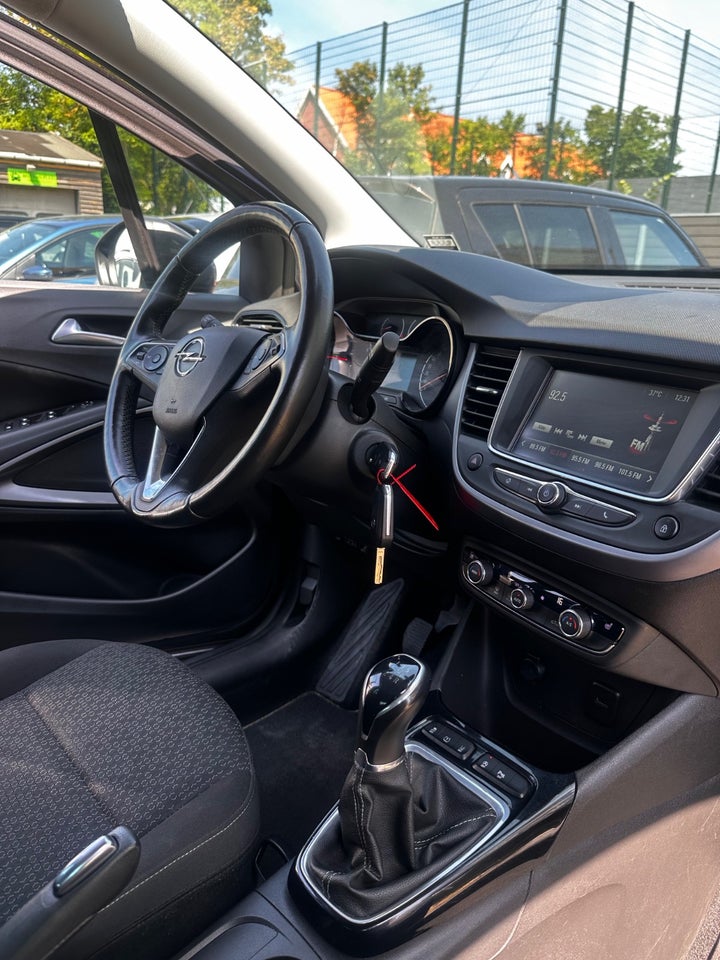 Opel Crossland X 1,2 Excite 5d