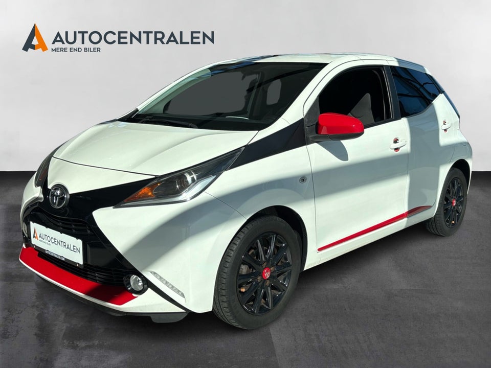 Toyota Aygo 1,0 VVT-i x-press 5d