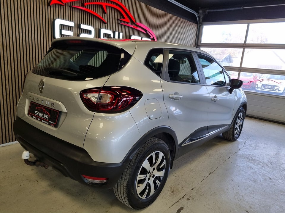 Renault Captur 0,9 TCe 90 Zen 5d