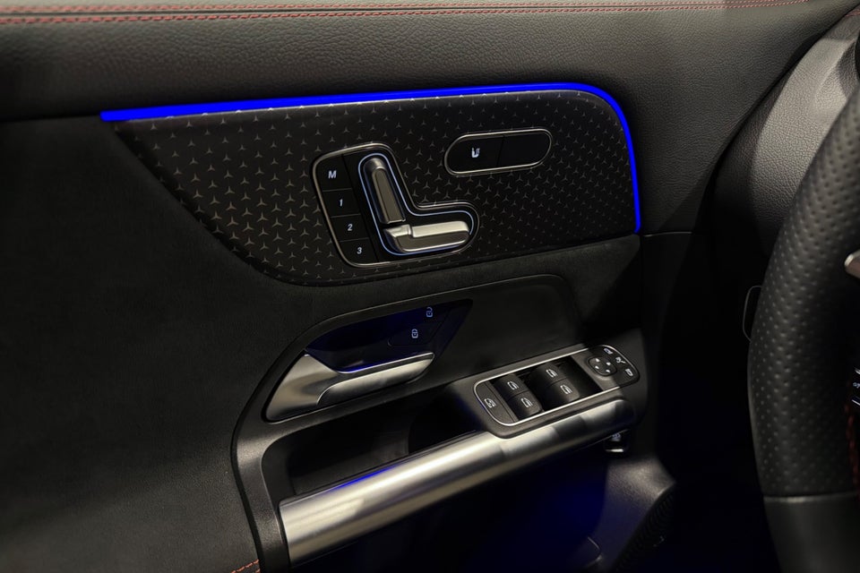 Mercedes EQA350 AMG Line 4Matic 5d