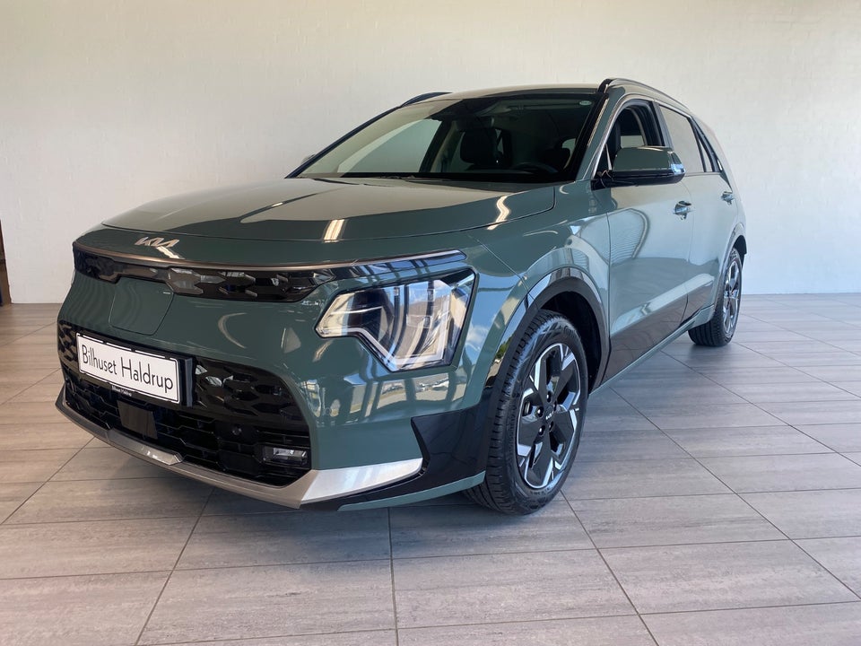 Kia Niro 64 EV Premium 5d