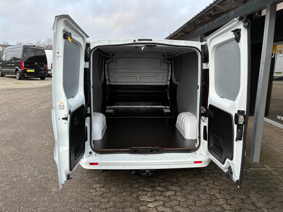 Renault Trafic T29 2,0 dCi 120 L2H1