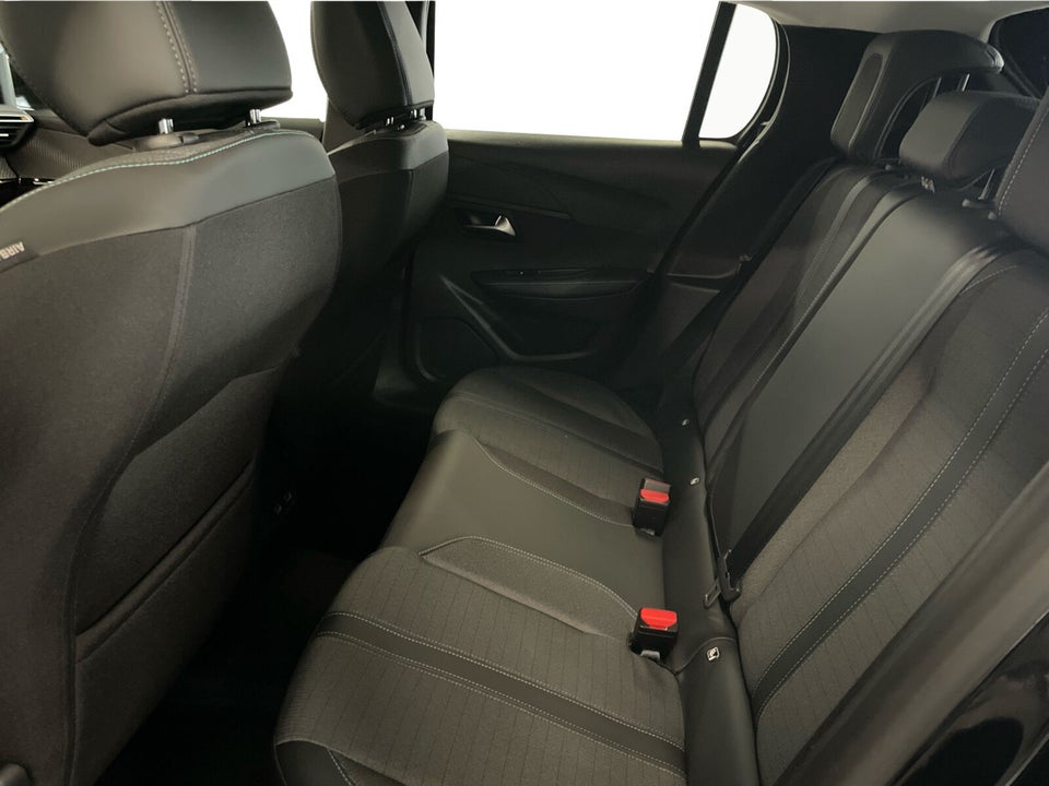 Peugeot 208 1,2 PureTech 100 Like 5d