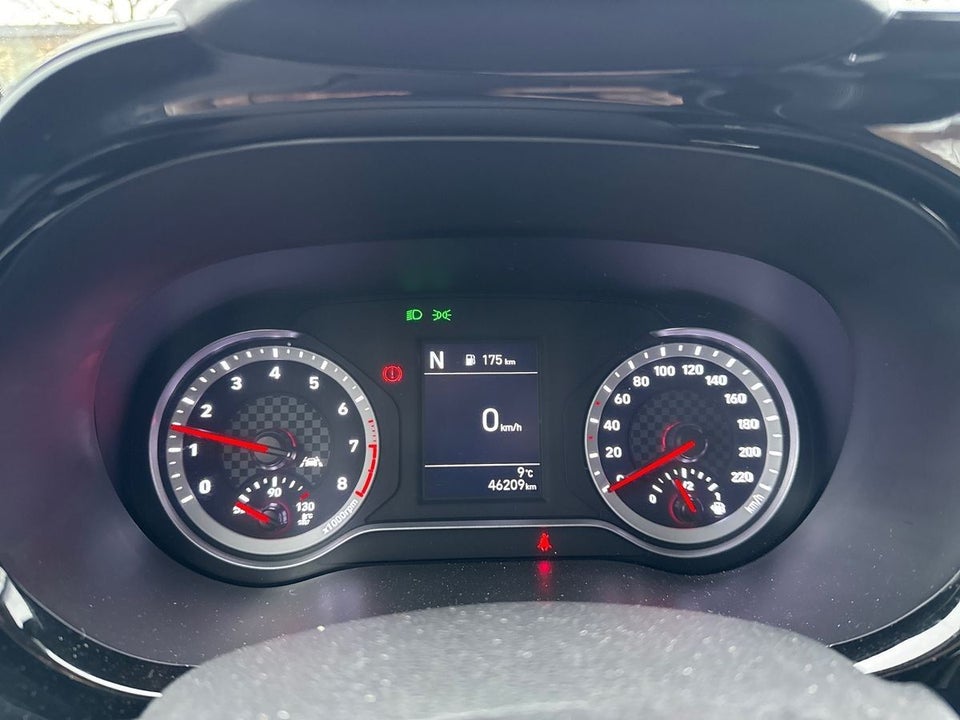 Hyundai i10 1,0 MPi Advanced AMT 5d